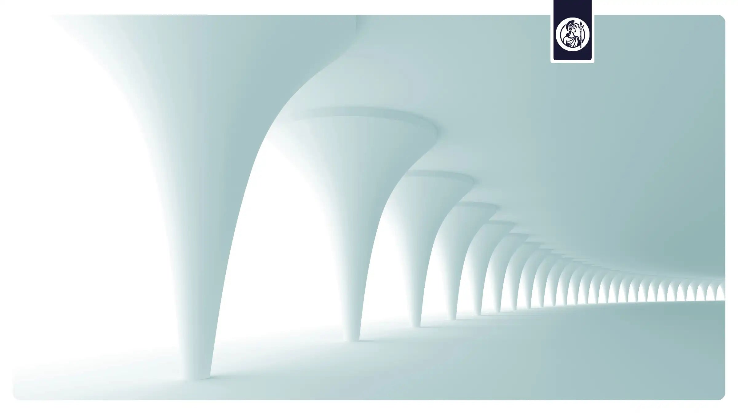 Tunnel aus weißen Säulen