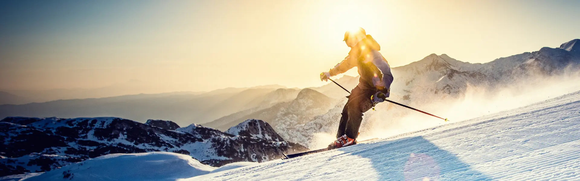 Winterliches Foto eines Skifahrers in den österreichischen Alpen. Minerva-Vita Startseite